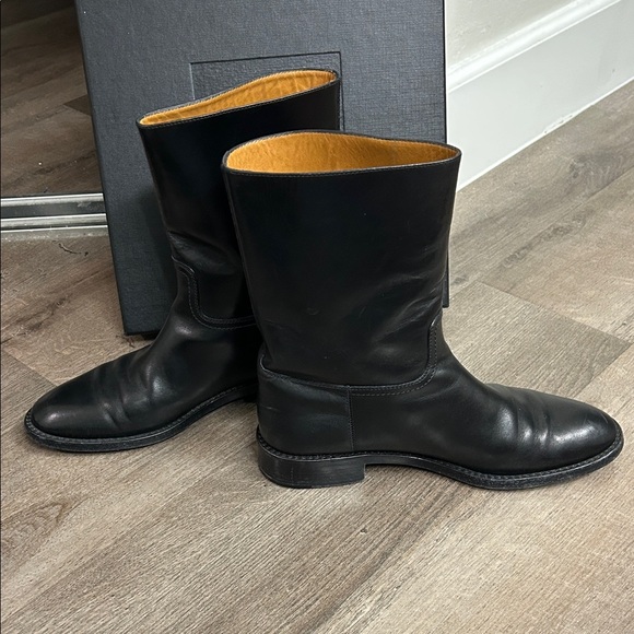 Saint Laurent Black Leather Boots - Picture 2 of 6